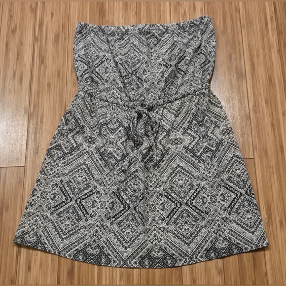Mossimo Patterned Strapless Dress - Picture 1 of 6